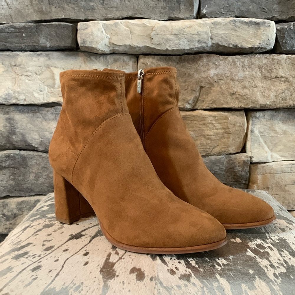 MARC FISHER Camel Faux Suede Booties 8